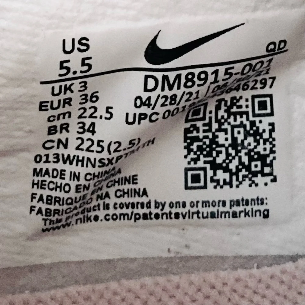 Nike Women's Pink White Sneakers